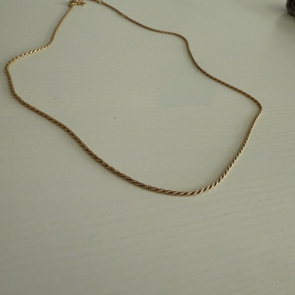 Mejuri Rope Chain - Picture 3 of 5